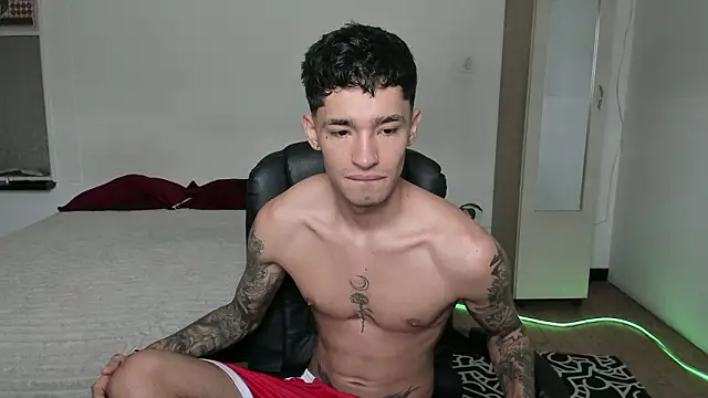 Damon  333 online show from March 29, 6:41 pm