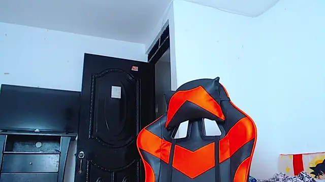 ADAM HOT online show from December 16, 12:39 am