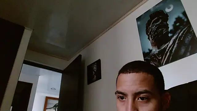 Snapshot of Hendry_ chatting on January 29, 10:32 pm Hendry  online show from January 29, 10:32 pm