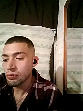 Suggarwhite18CM online show from November 1, 6:39 am