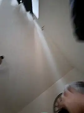 Snapshot of fbl40 chatting on September 20, 2:28 pm fbl40 online show from September 20, 2:28 pm