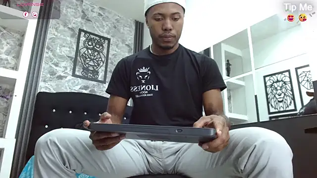 man black hot23 online show from March 15, 11:51 am