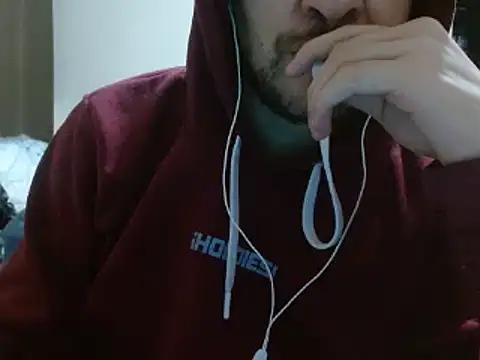 Snapshot of camiloking1720 chatting on February 27, 10:59 am camiloking1720 online show from February 27, 10:59 am