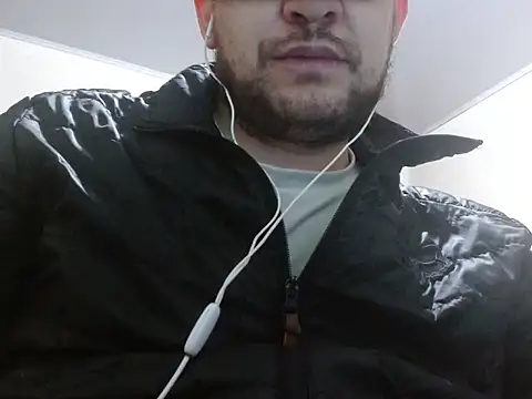 Snapshot of camiloking1720 chatting on September 24, 4:56 am camiloking1720 online show from September 24, 4:56 am