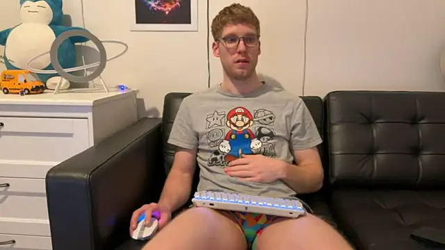 BlueEyedTallGuy94 online show from January 11, 3:55 am