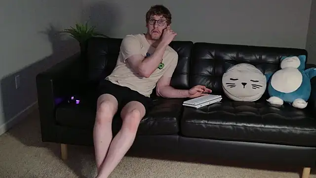 BlueEyedTallGuy94 online show from September 11, 2:10 am