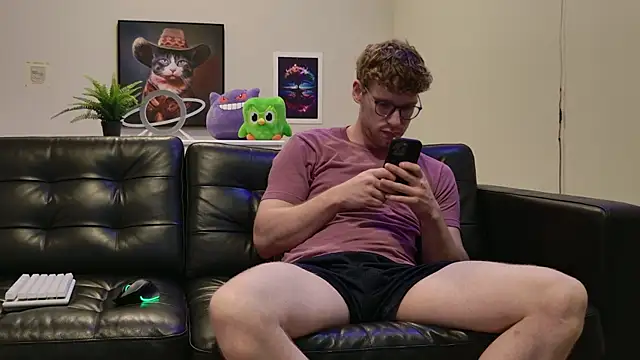 BlueEyedTallGuy94 online show from October 3, 1:32 am