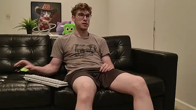 BlueEyedTallGuy94 online show from October 4, 10:58 pm