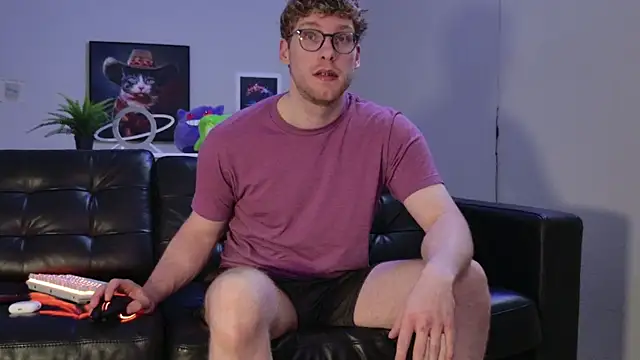 BlueEyedTallGuy94 online show from October 15, 1:13 am