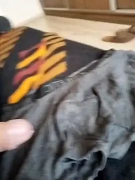 Grig1982 online show from October 3, 3:39 pm