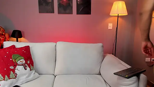 ApoloMakris online show from December 20, 9:00 pm