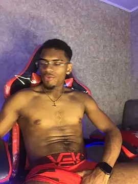 Snapshot of Jack_Muscles69_ chatting on September 27, 1:09 pm Jack Muscles69  online show from September 27, 1:09 pm