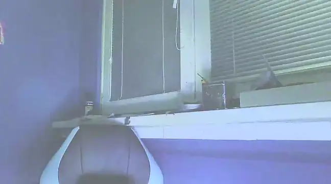 Snapshot of YouWantMe666 chatting on February 26, 6:21 pm YouWantMe666 online show from February 26, 6:21 pm