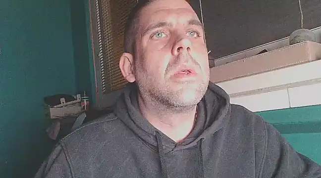 Snapshot of YouWantMe666 chatting on February 18, 8:37 pm YouWantMe666 online show from February 18, 8:37 pm