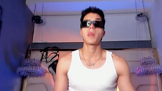 AndyPalmer  online show from January 19, 5:15 am