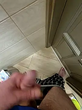 kisbiro77777 online show from April 4, 4:53 am