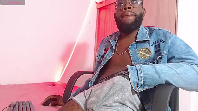 Jacksonking27 online show from December 6, 9:57 pm