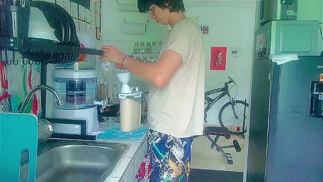 Andy gray online show from April 6, 4:52 pm