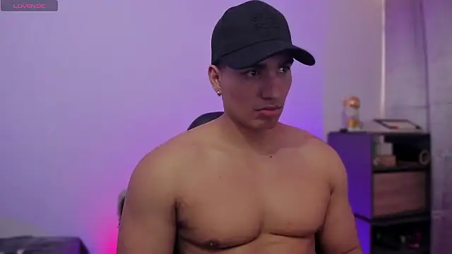 JamesGraay online show from January 12, 3:16 pm