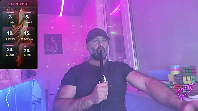 MAGABEAR077 online show from October 31, 9:07 pm