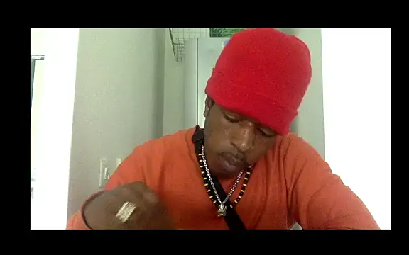 POPAYE972 online show from April 11, 1:47 pm