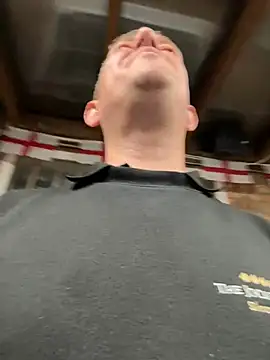 mrwright878787 online show from February 20, 6:35 pm