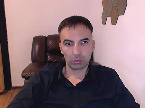 Leo 1617 online show from October 9, 5:29 pm