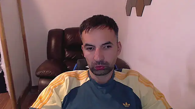 Leo 1617 online show from September 27, 8:39 pm