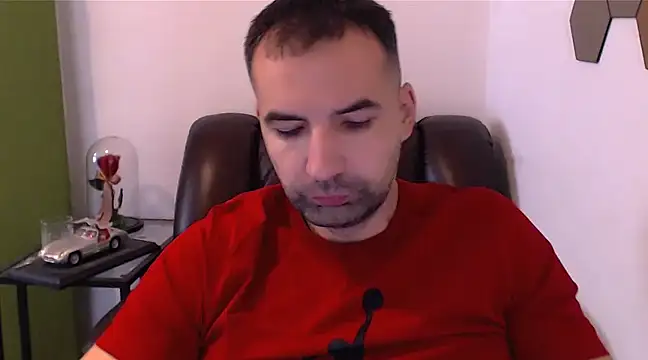 Leo 1617 online show from December 19, 11:07 am