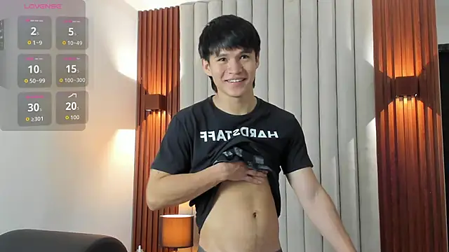 Snapshot of Ryo_kush chatting on October 25, 4:14 am Ryo kush online show from October 25, 4:14 am