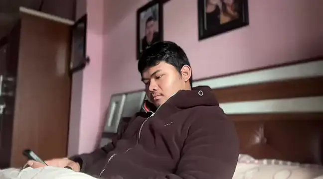 rasbari22 online show from January 1, 7:52 am