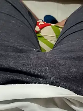Snapshot of beautiful_hands_ chatting on January 27, 6:09 pm beautiful hands  online show from January 27, 6:09 pm