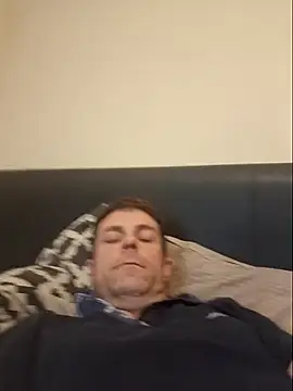 steb1980 online show from April 25, 2:36 pm