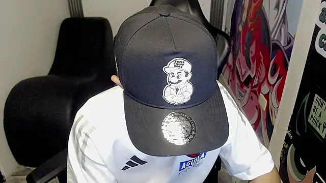 Snapshot of bby_santi chatting on February 14, 1:40 pm bby santi online show from February 14, 1:40 pm