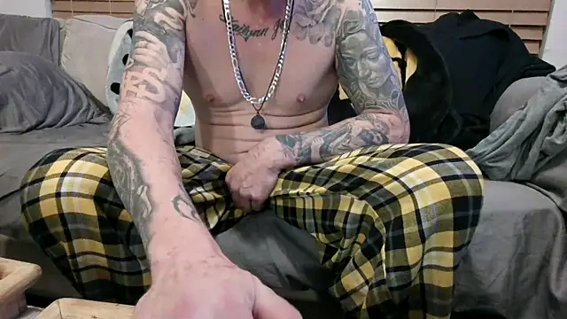 JohnnyKorrupt  online show from January 8, 1:16 pm