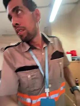 EnriquePersian197 online show from June 16, 12:24 am