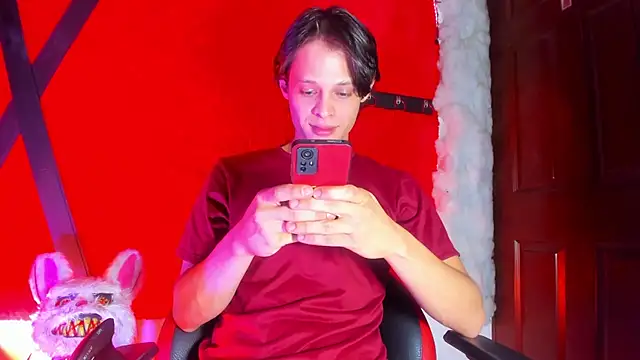 LilOwen  online show from March 8, 5:17 pm