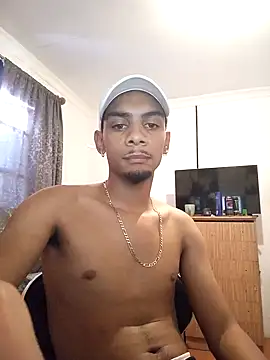 29YOURZ 28  online show from December 11, 3:55 pm