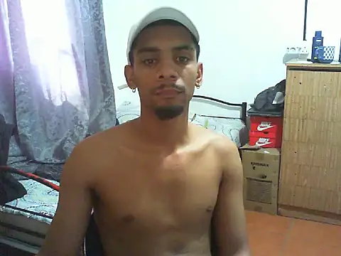 29YOURZ 28  online show from November 11, 1:16 pm