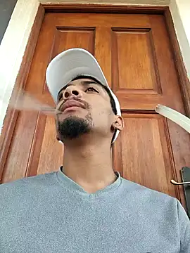 29YOURZ 28  online show from October 12, 3:39 pm