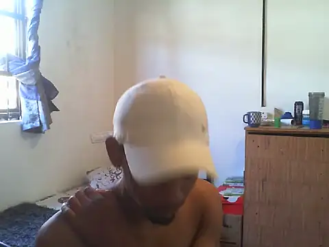 29YOURZ 28  online show from February 14, 9:34 am