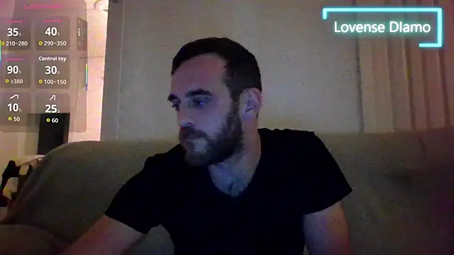  NakedChef  online show from November 22, 5:45 pm