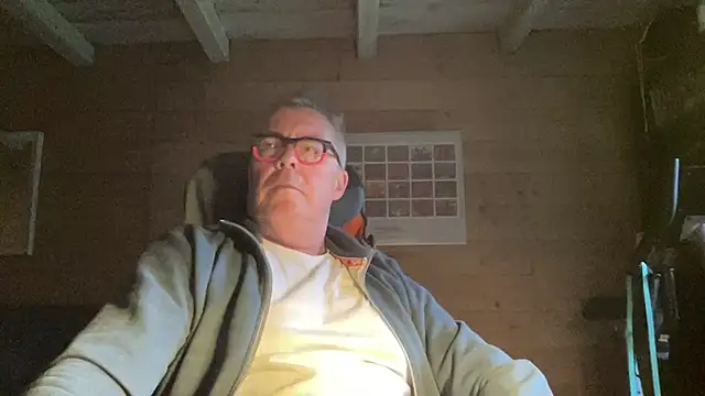 lelohop online show from April 6, 6:03 am