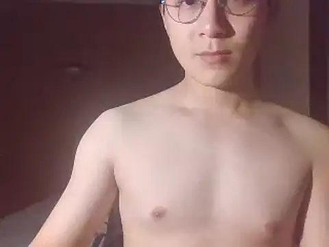 Snapshot of smdog1 chatting on January 10, 1:53 am smdog1 online show from January 10, 1:53 am