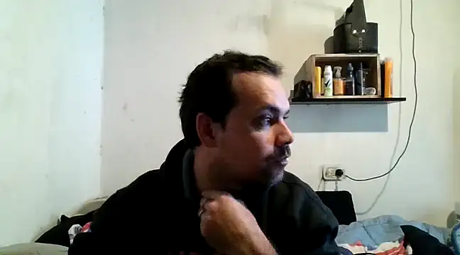 Lolosalvage83 online show from December 8, 12:52 pm