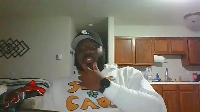 Stayinalive1992 online show from January 18, 3:13 am