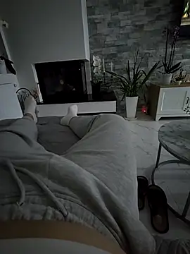 KarlosCarutox online show from September 11, 5:23 pm