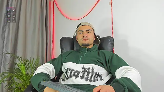 kalivan voinesscu online show from November 29, 9:00 am