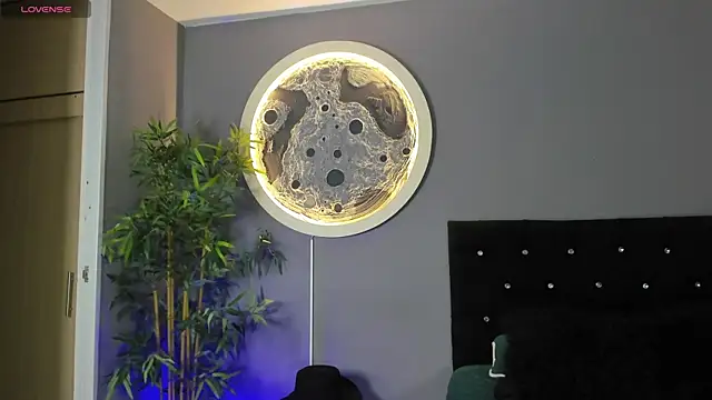 jordan mayers02 online show from January 13, 9:02 am