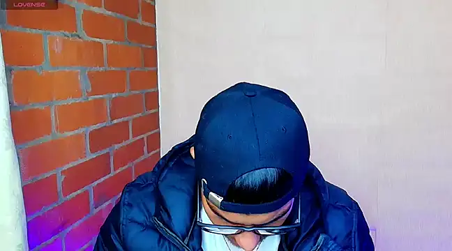 Leandro valenzuela online show from March 7, 12:45 pm